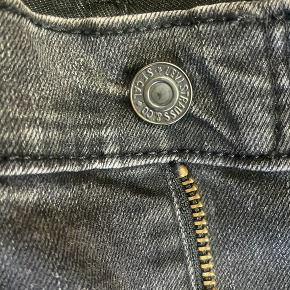 Levis charcoal black denim - Picture 4 of 8